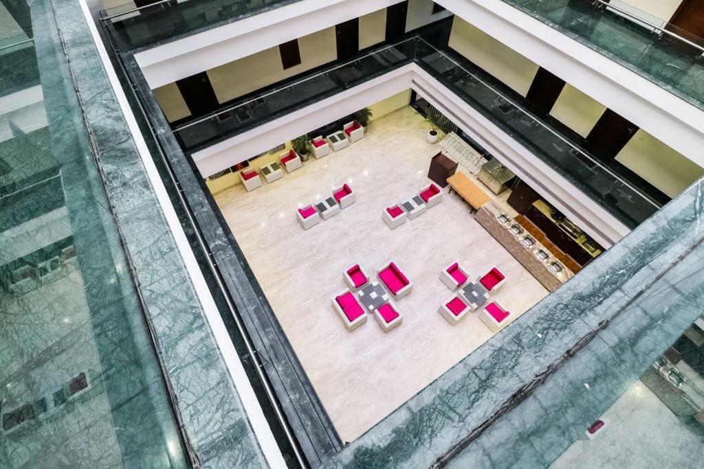 Hôtel La Silver Leaf à Nawāshahr Extérieur photo
